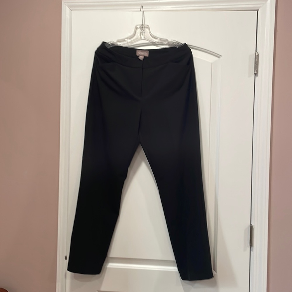 Black Chico’s zipper front pants two front pockets 2 back pockets side 2 12-14